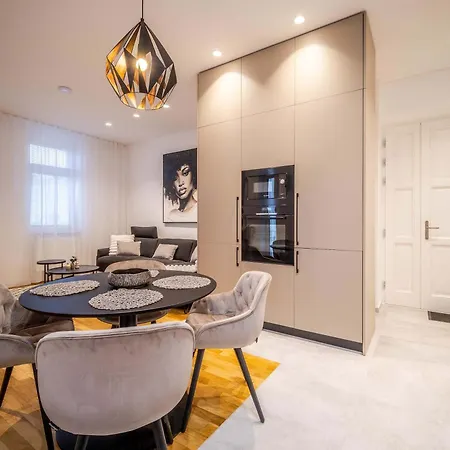 Apartman Old Town Design For 5 - Balcony & Ac Kassa